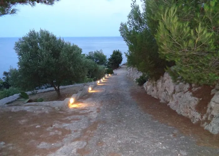 Bocca Del Pozzo 加利亚诺德尔卡波