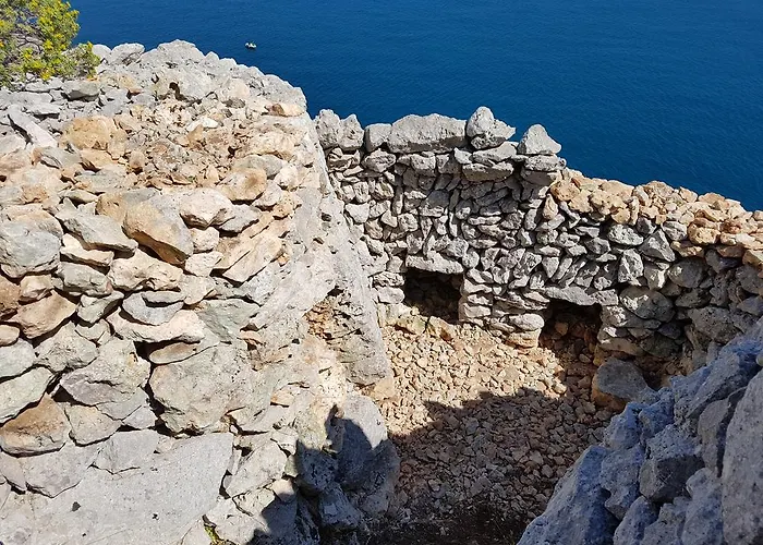 Bocca Del Pozzo 别墅 *