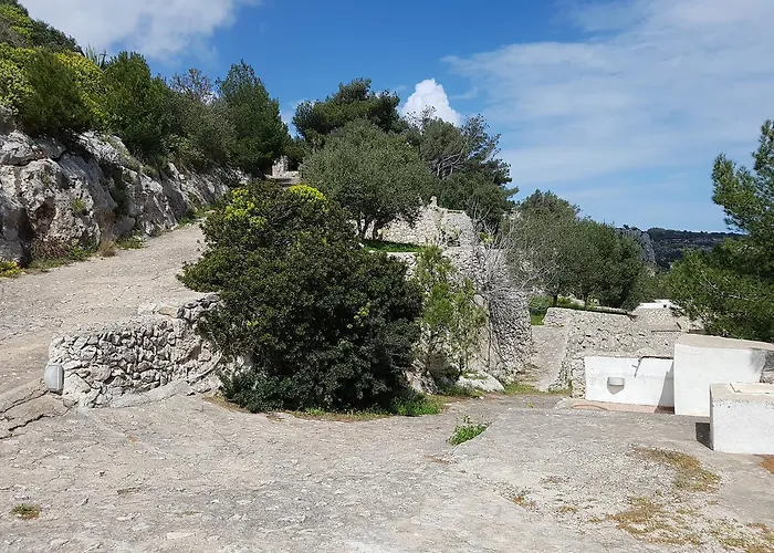فيلة Bocca Del Pozzo غاليانو دل كابو